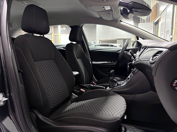 Opel Astra 22 of 25