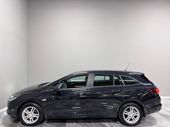 Opel Astra 4 of 25