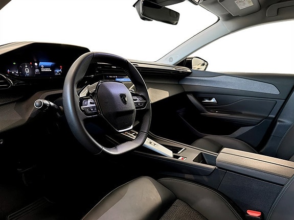 Peugeot 308 SW 5 of 16