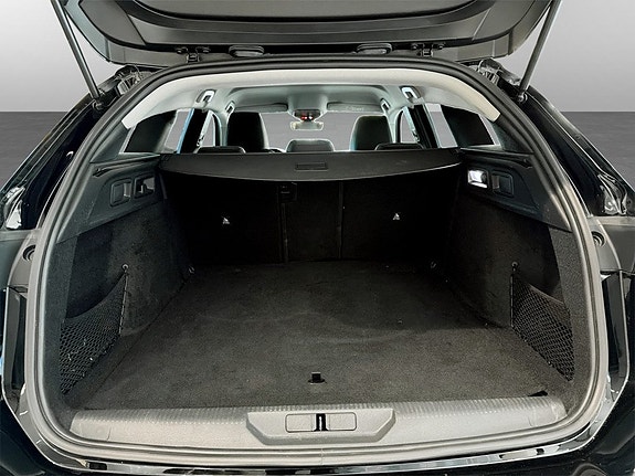 Peugeot 308 SW 16 of 16