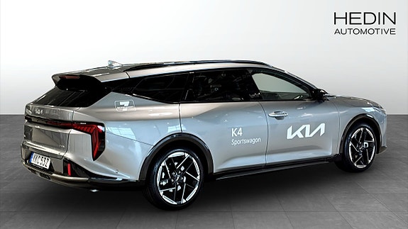 Kia K4 2 of 12