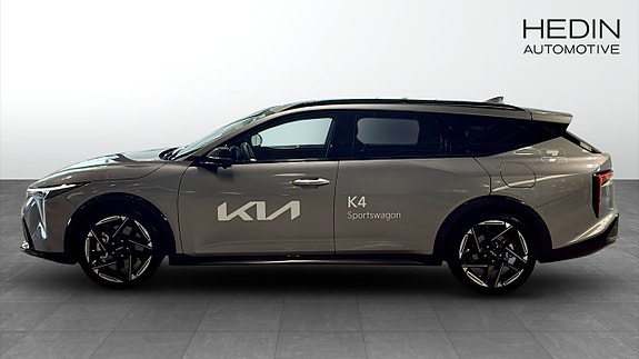Kia K4 6 of 12