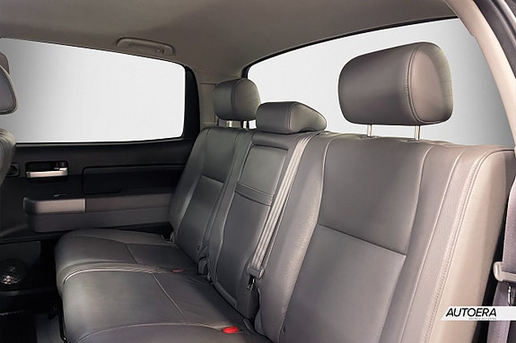 Toyota Tundra 17 of 25