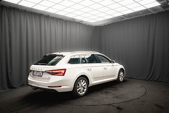 Skoda Superb 6 of 23