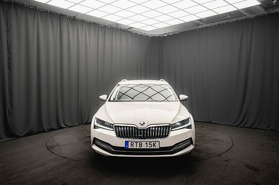 Skoda Superb 3 of 23