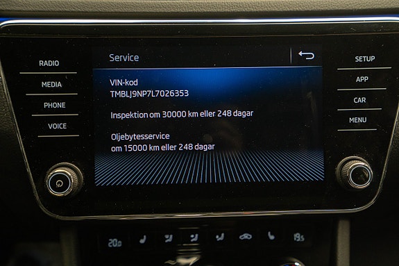Skoda Superb 22 of 23
