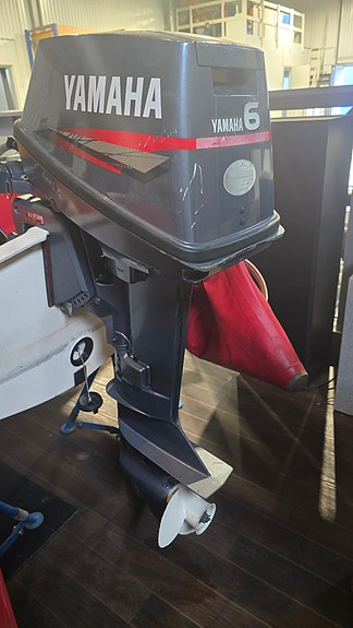 Brig 270 RIB Yamaha 6hk 2-takt 4 of 5