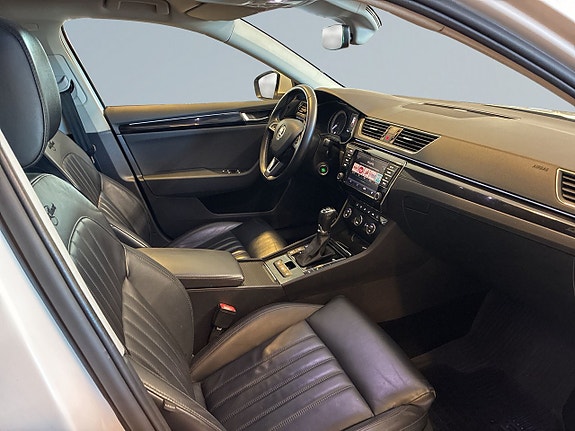 Skoda Superb 10 of 19