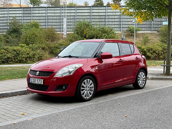 Suzuki Swift 3 of 12