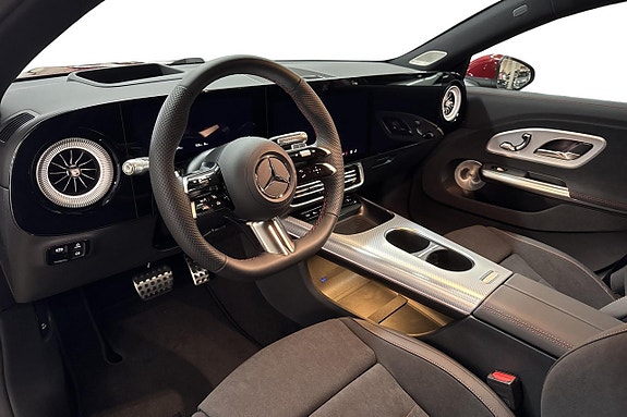 Mercedes-Benz CLA350 11 of 20