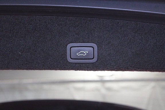 Volvo XC60 9 of 30