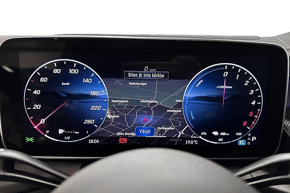 Mercedes-Benz GLC300 de 8 of 19