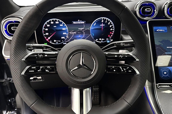 Mercedes-Benz GLC300 de 7 of 19