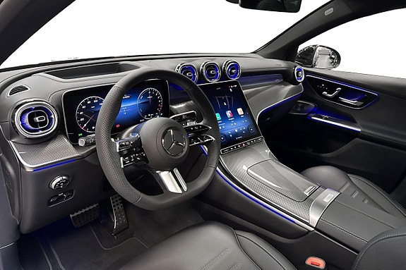 Mercedes-Benz GLC300 de 13 of 19