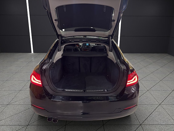 BMW 420d 16 of 30