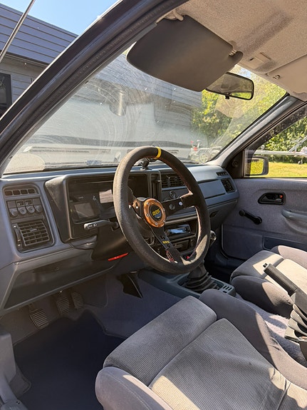 Ford Sierra 4 of 11