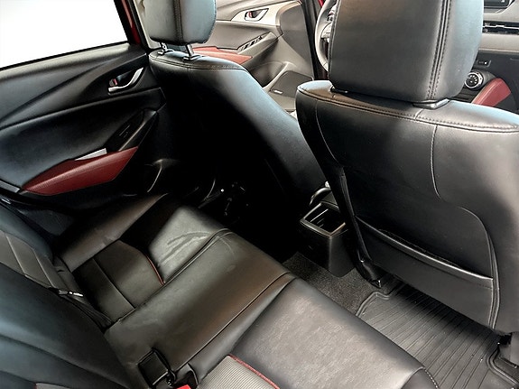 Mazda CX-3 12 of 15