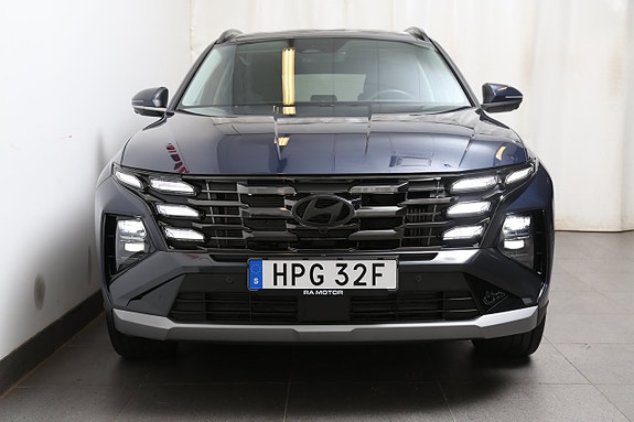 Hyundai Tucson 12 of 29