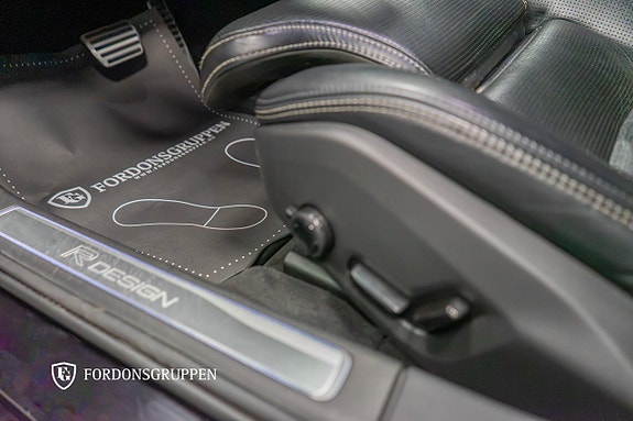 Volvo S90 16 of 27