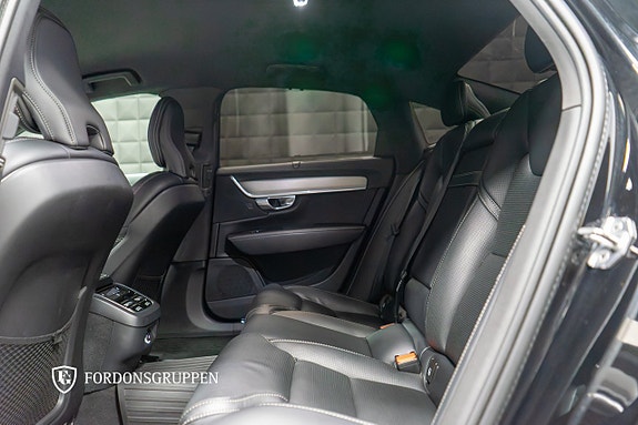 Volvo S90 27 of 27