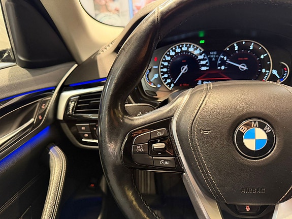 BMW 520d 14 of 30