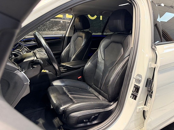 BMW 520d 25 of 30