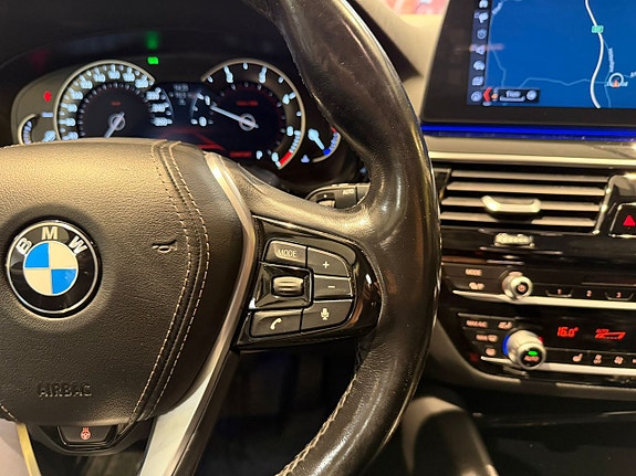 BMW 520d 15 of 30