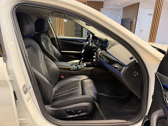 BMW 520d 28 of 30