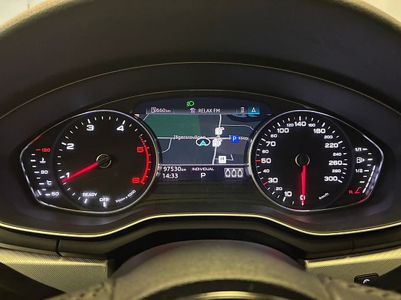 Audi A4 15 of 18