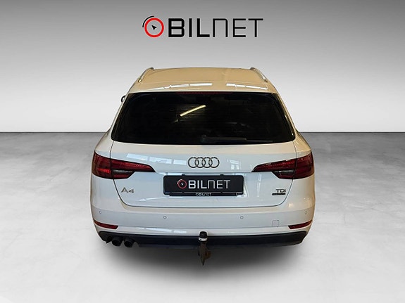 Audi A4 4 of 15