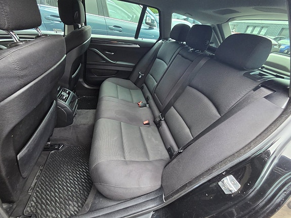 BMW 520d 14 of 21