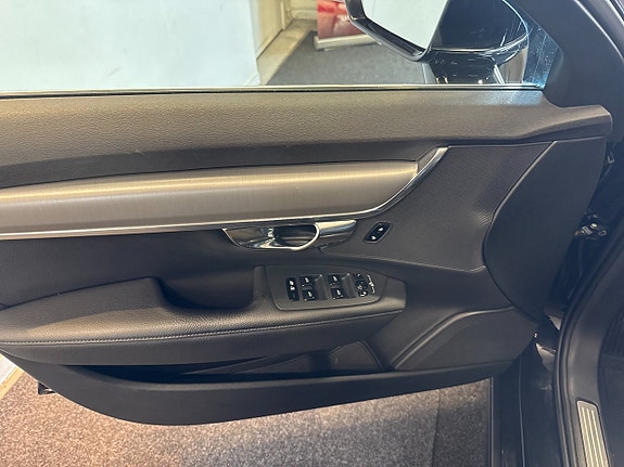Volvo V90 13 of 22
