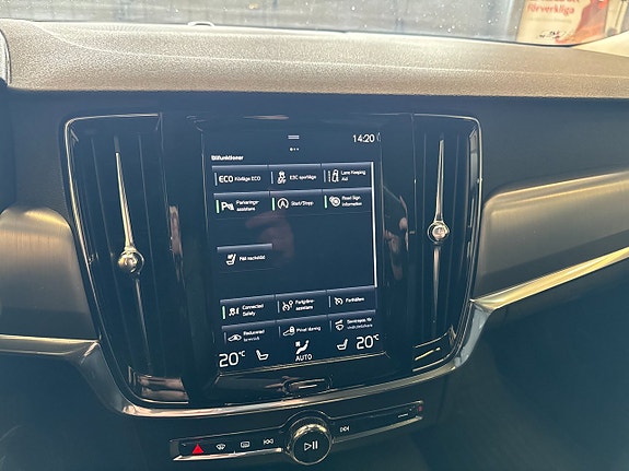 Volvo V90 17 of 22