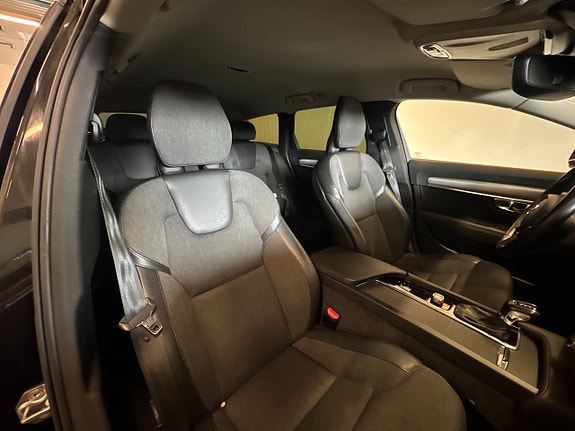 Volvo V90 10 of 22