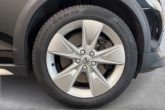 Volvo V60 Cross Country 14 of 18