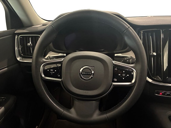 Volvo V60 11 of 15