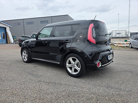 Kia Soul 4 of 6