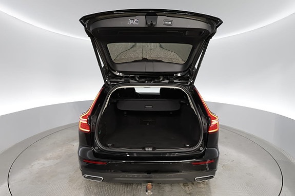 Volvo V60 Cross Country 17 of 21