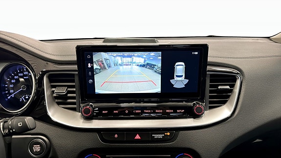 Kia Ceed 12 of 12