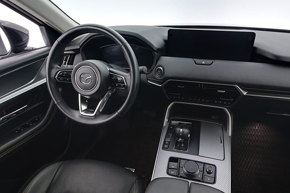 Mazda CX-60 8 of 18