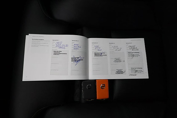 Volvo XC60 19 of 19