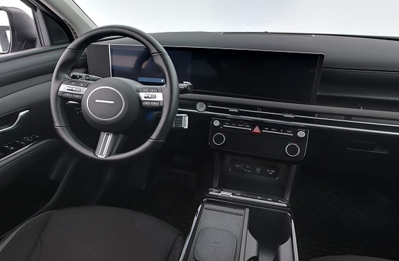 Hyundai Tucson 8 of 15
