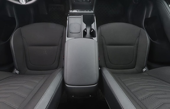 Hyundai Tucson 9 of 15