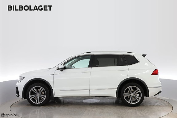 Volkswagen Tiguan Allspace 2 of 18
