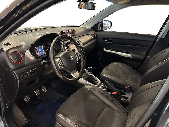 Suzuki Vitara 6 of 17