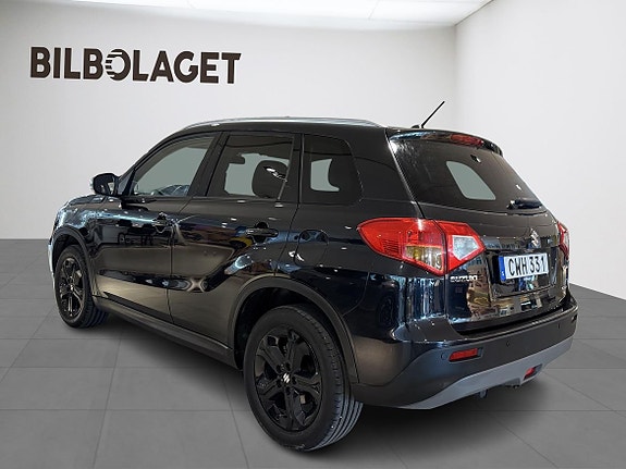 Suzuki Vitara 3 of 17