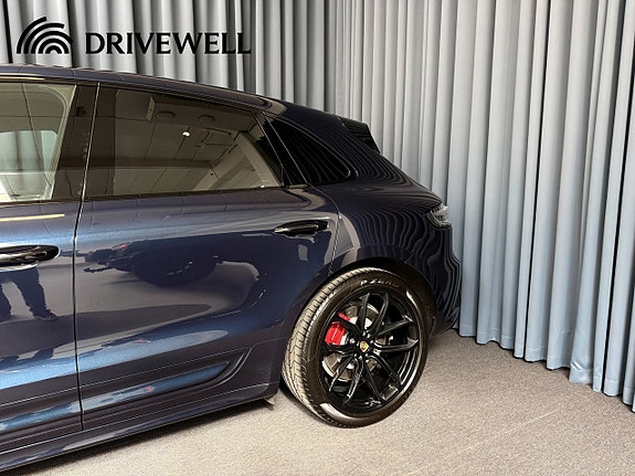 Porsche Macan GTS 21 of 29