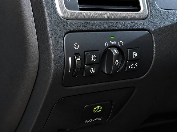 Volvo V70 17 of 27