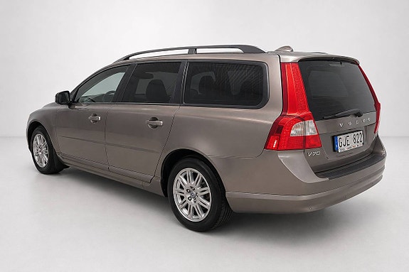 Volvo V70 6 of 27