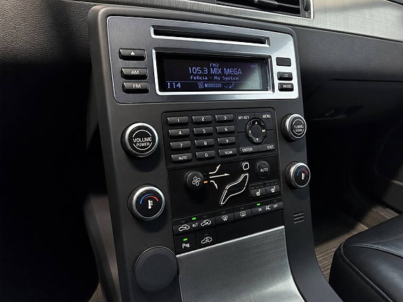 Volvo V70 22 of 27